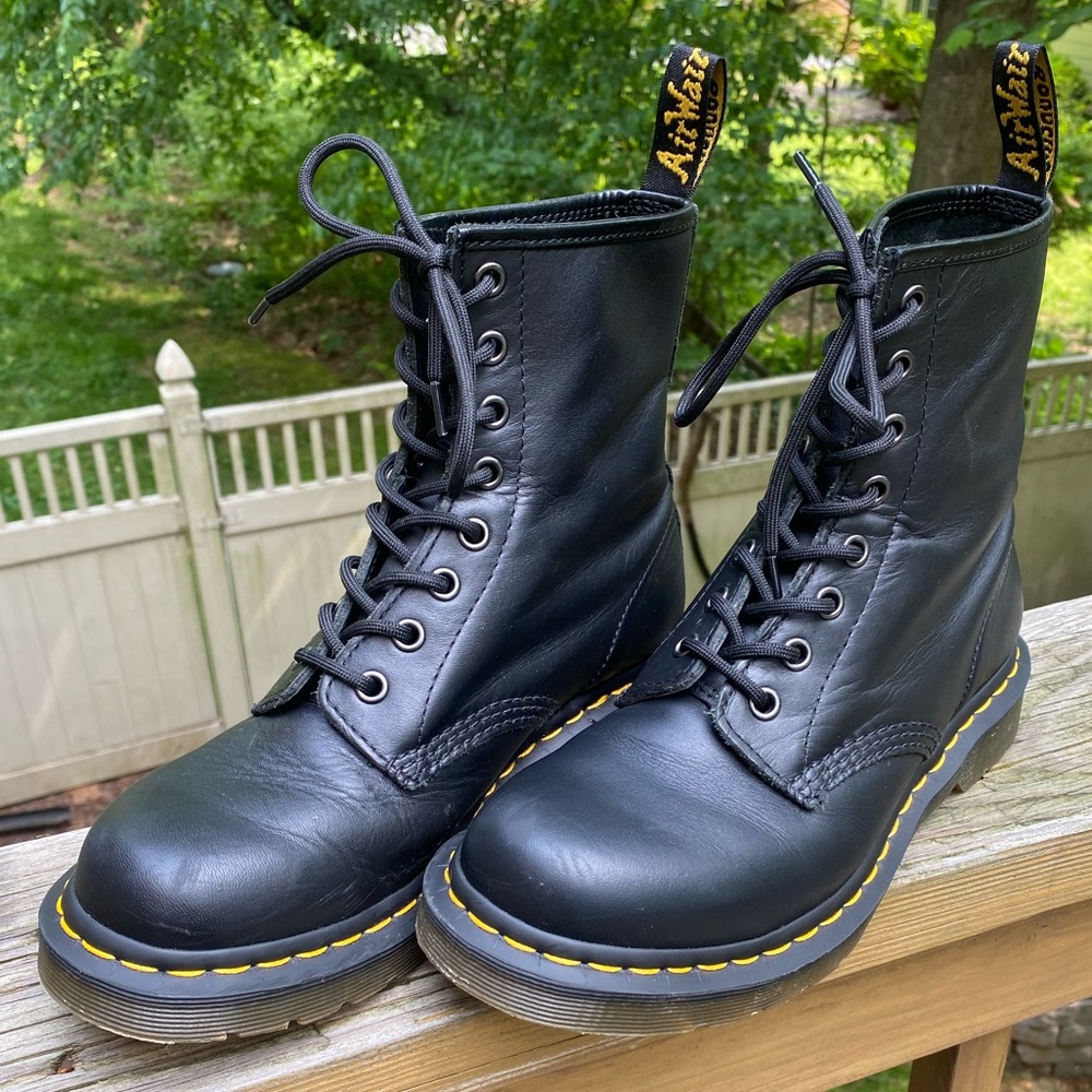 🌿 classic 1460 dr.martens boots 🌿
